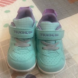 Tsukihosi toddler walker size 4